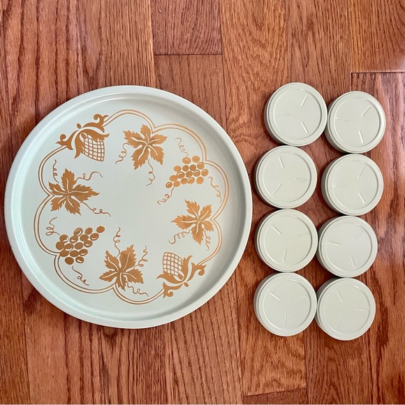 Vintage 1950s Serving Tray with 8 Coasters - Picture 4 of 6